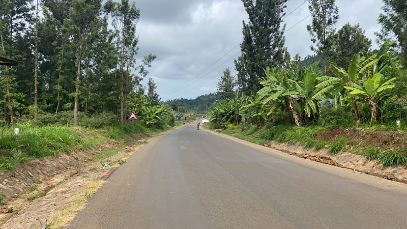 15、肯尼亞RWC251公路項目 (1).jpg