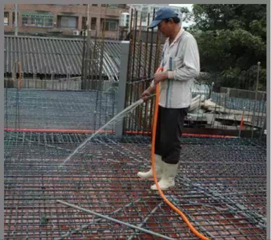 混凝土這樣施工，沒有蜂窩麻面、不爛根，還能間接縮短工期！